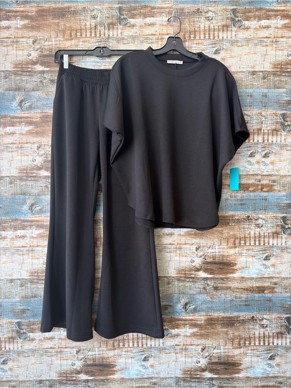 Zenana Scuba Set Relaxed Wide-Leg Lounge Pants & Top Set - Black
